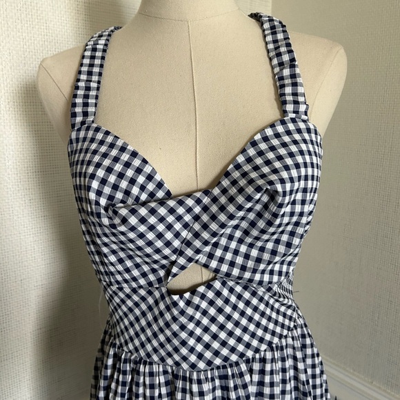 NWT Lulu’s navy gingham dress - Picture 6 of 13